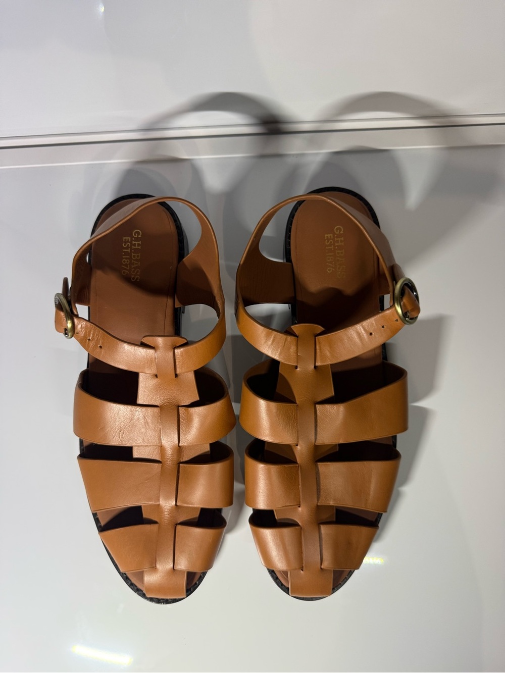 G.H BASS & Co Women’s Leather Strappy Sandals - Tan size 8